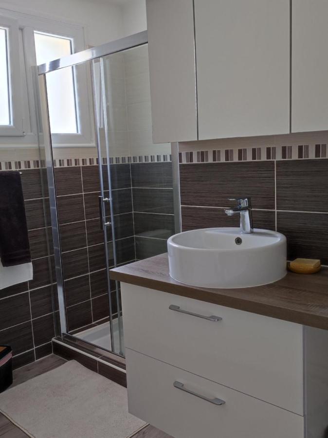 Chambre Triple Ploubazlanec Bagian luar foto